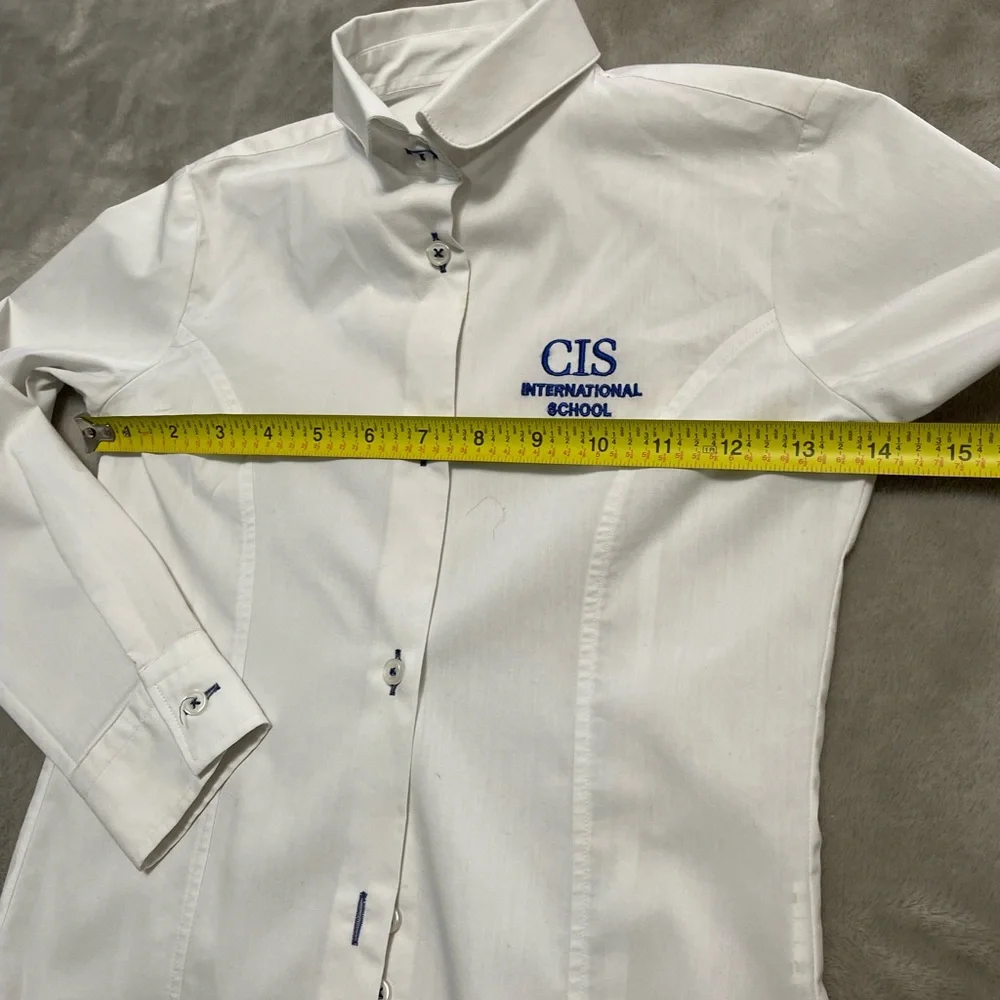 Boys white bottom down t shirt